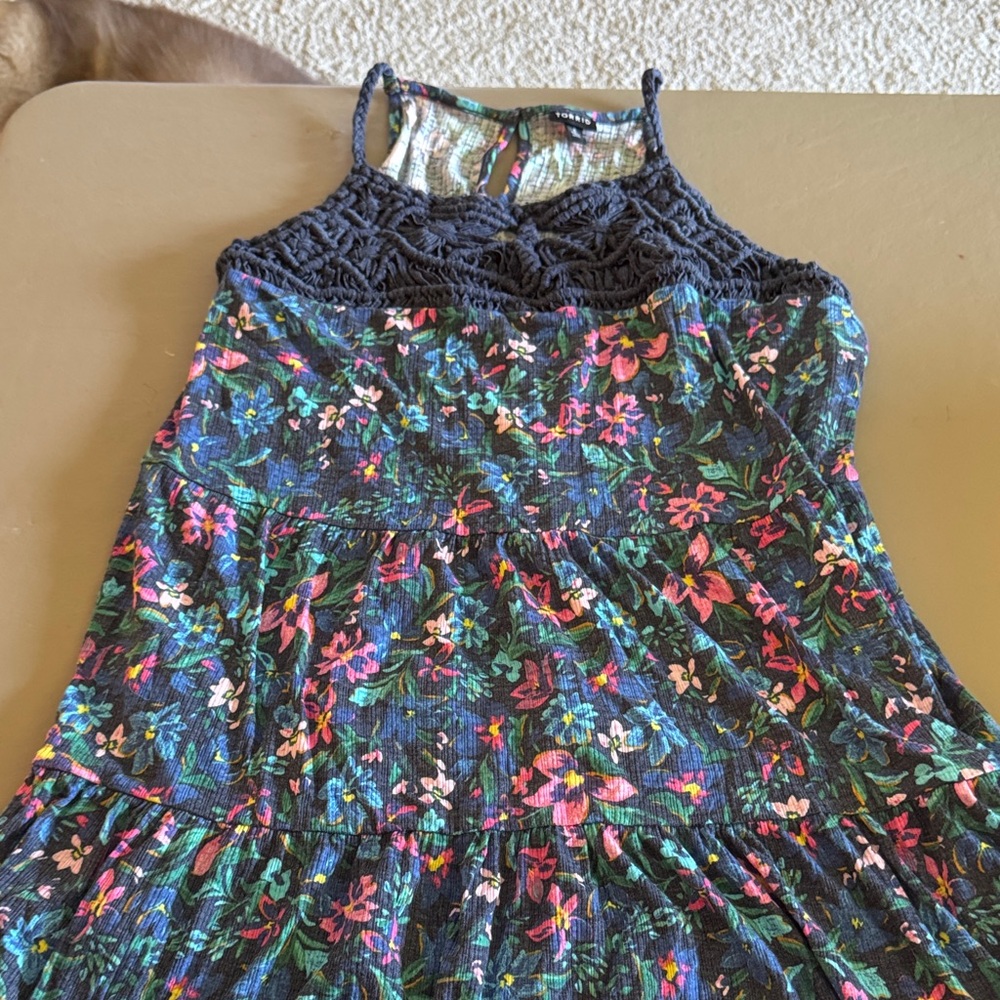 Floral Crochet Strap Tank Top